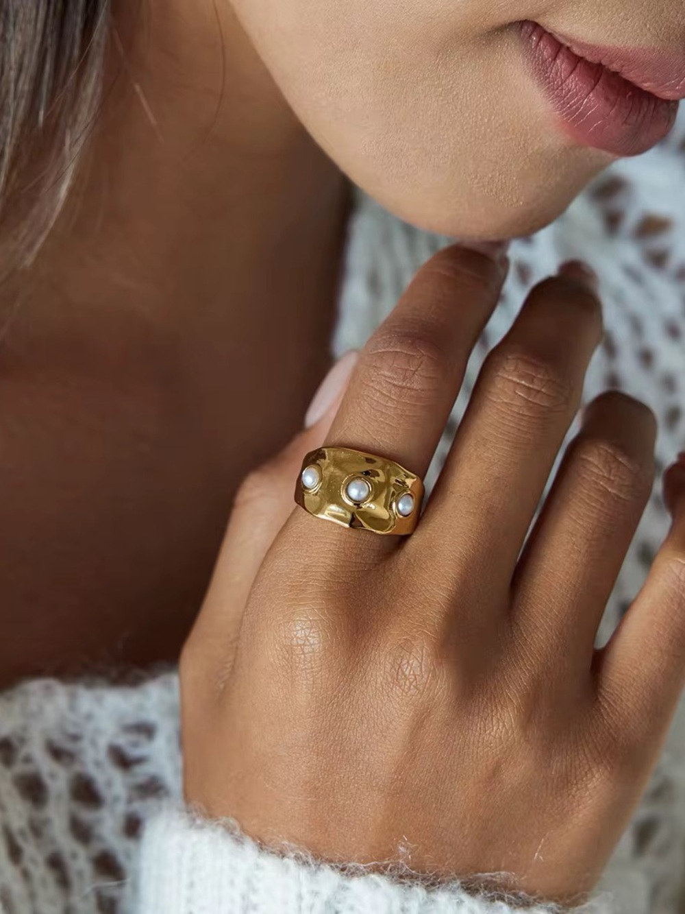SIZE 7 | 18K Gold Plated Faux Pearl Dome Ring